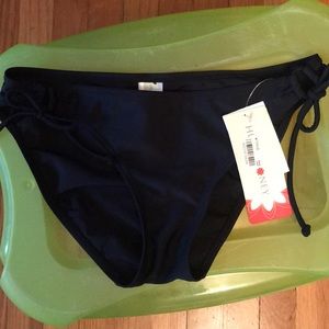 Hula Honey NWT black bathing suit bottom Small